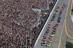 Dnevi grmenja v seriji Nascar