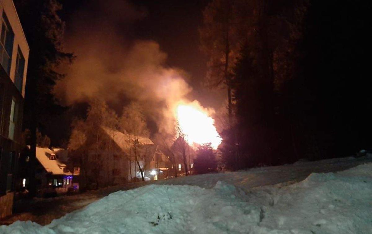 Pohorje pošar 1 | Člani sedmih prostovoljnih gasilskih društev in GB Maribor so se  z ognjenimi zublji borili vso noč.  | Foto Facebook