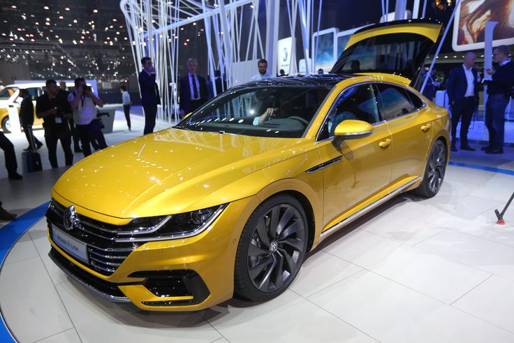 Volkswagen arteon bo na ceste zapeljal letos poleti in bo vsaj do leta 2020 predstavljal elitno limuzino največjega svetovnega avtomobilskega proizvajalca. | Foto: Gregor Pavšič