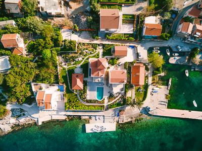 Na Hrvaškem letos večja upočasnitev na trgu nepremičnin