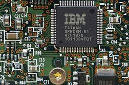 IBM napovedal nov osrednji računalnik