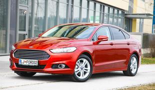 Ford mondeo v Sloveniji: s čim, poleg popustov, še napada passata in superba?