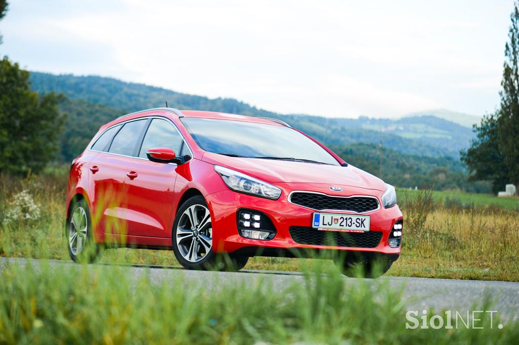Kia ceed SW - fotogalerija testnega vozila