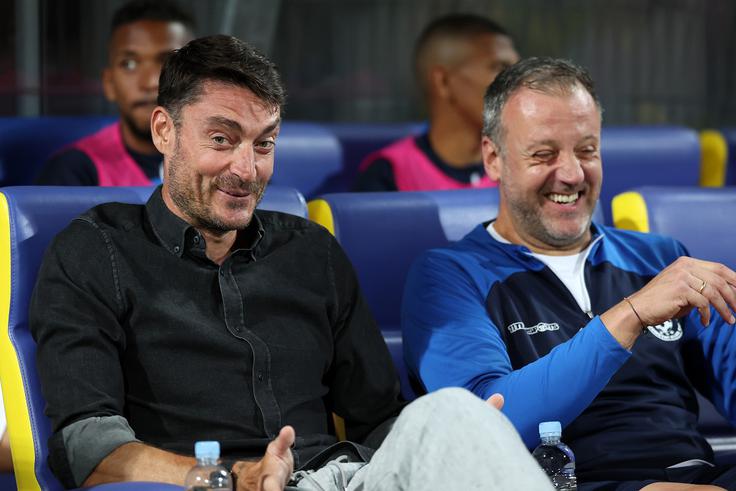 Pablo Remon Arteta, desna roka Alberta Riere v Celju, je bratranec trenerja londonskega Arsenala Mikela Artete. | Foto: www.alesfevzer.com