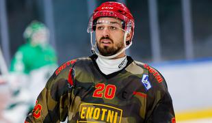 Jeseničani zapravili vodstvo in izgubili