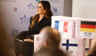 Severina se ni ozirala: Pevki sporočali, da si bo uničila kariero