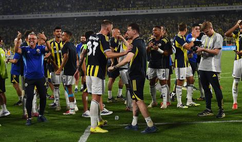Azerbajdžanci napredovali, kmalu derbi v Lizboni