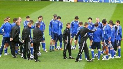 Slavljenec Schalke noče ponoviti napake
