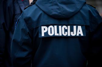 V Splitu pridržali Slovenca, ki je grozil zdravniku in razgrajal