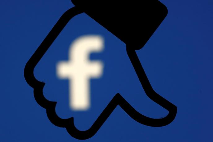 Facebook | Najnovejše razkritje prave zakladnice osebnih podatkov o uporabnikih Facebooka kaže na to, da bodo družbeno omrežje še nekaj časa morili grehi iz preteklosti, ko je bila zasebnost uporabnikov pogosto v drugem planu ustanovitelja Marka Zuckerberga.  | Foto Reuters
