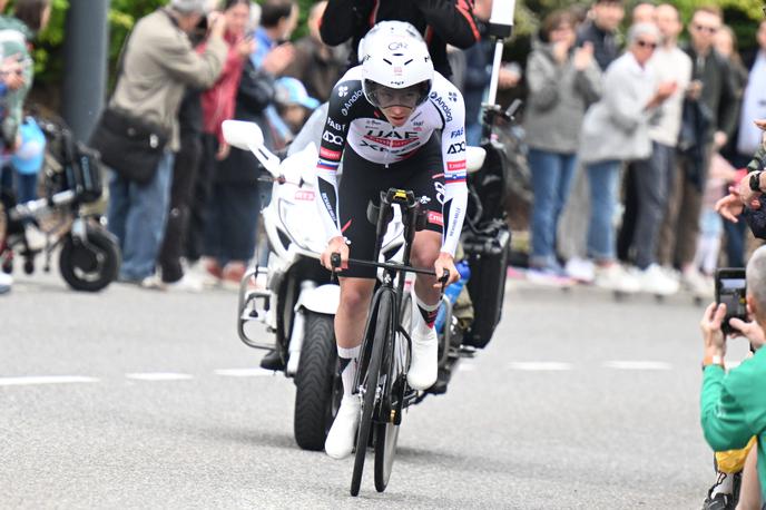 Tadej Pogačar | Tadej Pogačar in Primož Roglič se redko srečata na dirkah, zato je tokratna Romandija še posebej zanimiva za slovenske ljubitelje kolesarstva. Na enotedenskih dirkah sta se nazadnje pomerila na Baskiji leta 2021, ki se je končala z zmago Rogliča. Jonas Vingegaard in Pogačar sta končala na 2. oz. 3. mestu. | Foto Guliverimage