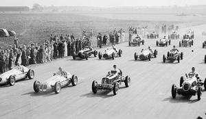 Nekoč vojaško letališče, 1950 kraj prve dirke F1