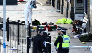 Velika Britanija: napadalca z nožem obtožili več poskusov umora