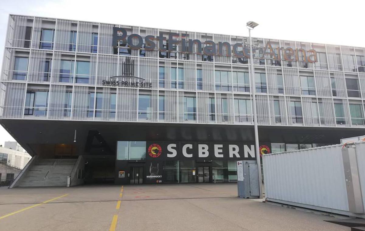 Jan Muršak | Tekme najbolj obiskanega evropskega hokejskega kolektiva Berna si je v PostFinance Areni ogledalo v povprečju 16.237 gledalcev. | Foto Sportal