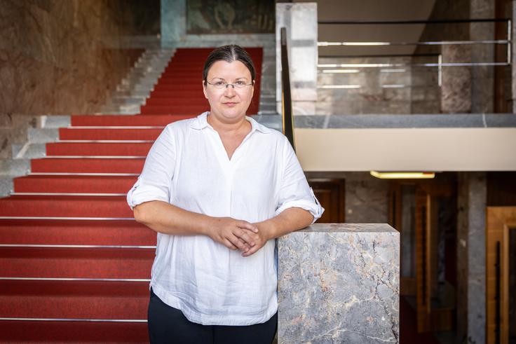 "Jaz sem taka, kot sem. Sem malo provokativna, sem posebna, taka sem bila od nekdaj in taka bom tudi ostala. To je bila ena izmed obljub, ki sem jih dala ljudem okoli sebe, da se ne bom spreminjala, ne bom postala polikana." | Foto: Gaja Hanuna