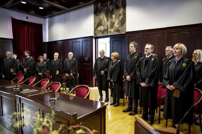 Sodniki | Premier Robert Golob je sredi januarja napovedal 600 evrov bruto dodatka pravosodnim funkcionarjem. | Foto Ana Kovač