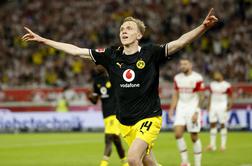 Bayern zadel čarobno sedmico, a zaostaja za Borussio Dortmund