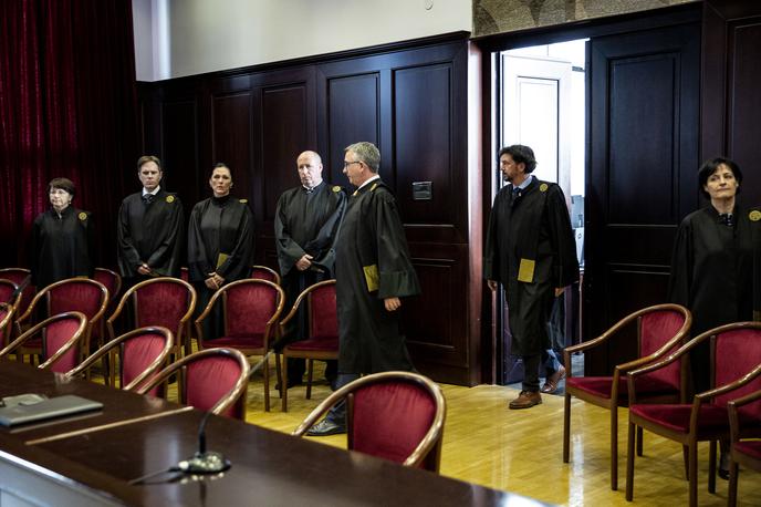 Sodniki | Sodniki so po neuradnih informacijah z ministrstvom za javno upravo zbližali stališča. | Foto Ana Kovač