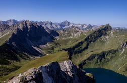 Krožna tura, kot je pri nas ni: od Vilsalpsee na Schochenspitze in do Schrecksee
