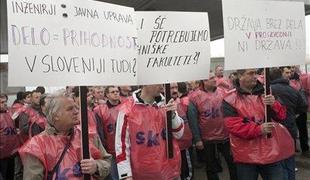 Trojner: Pravijo, da bodo v ponedeljek vedeli, kaj se bo zgodilo z nami