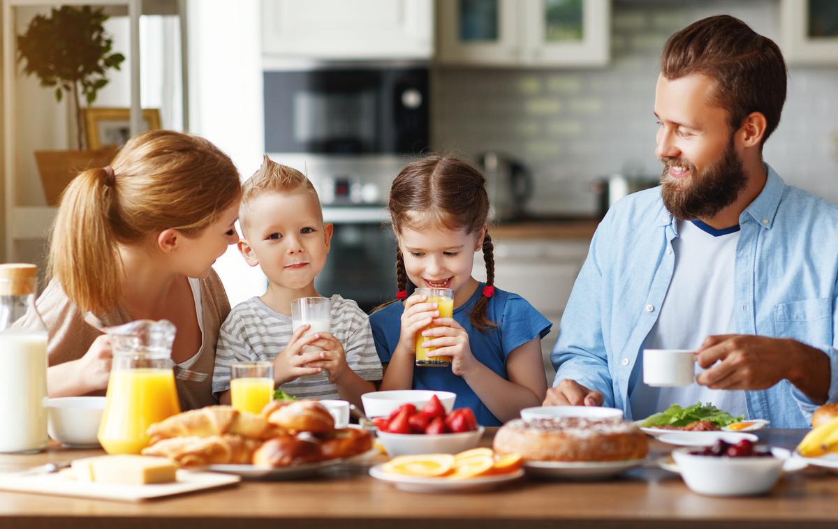 zajtrk, družina, zdrav zajtrk | Foto Getty Images