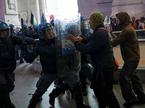 Milano, protesti