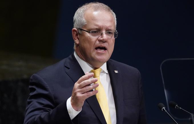 Avstralski premier Scott Morrison se je zaradi požarov znašel pod valom kritik. | Foto: Reuters