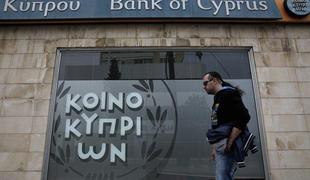 Ciper sprožil preiskavo o begu denarja iz ogroženih bank