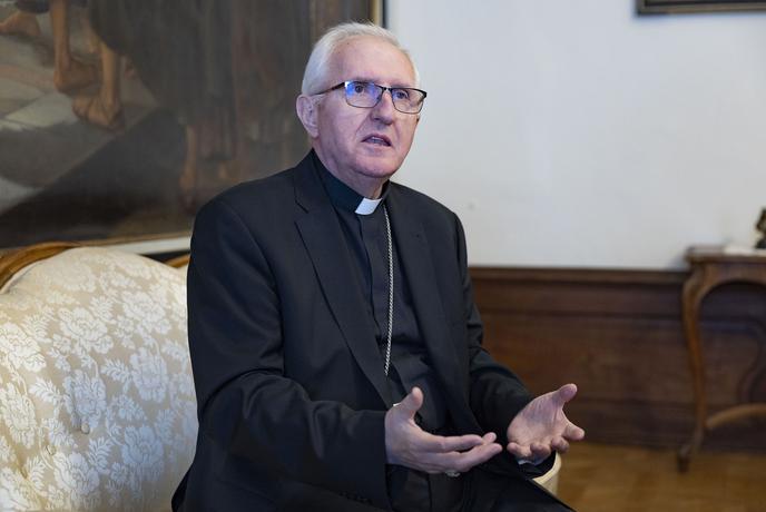 Nadškof Zore o vplivnih posameznikih: "Prihajali so zlasti v prvih mesecih, ko sem prišel na škofijo"