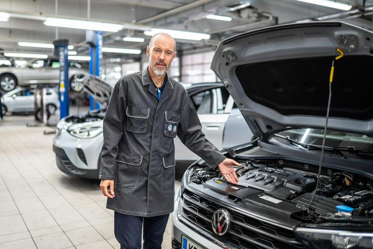 Ugodnejši servisni paketi. Servis za vozila starejša od 4 let, Volkswagen, Audi, SEAT, Cupra, Škoda. | Foto: Porsche Inter Auto