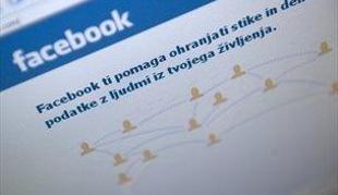Matere pred otroki skrivajo profile na Facebooku