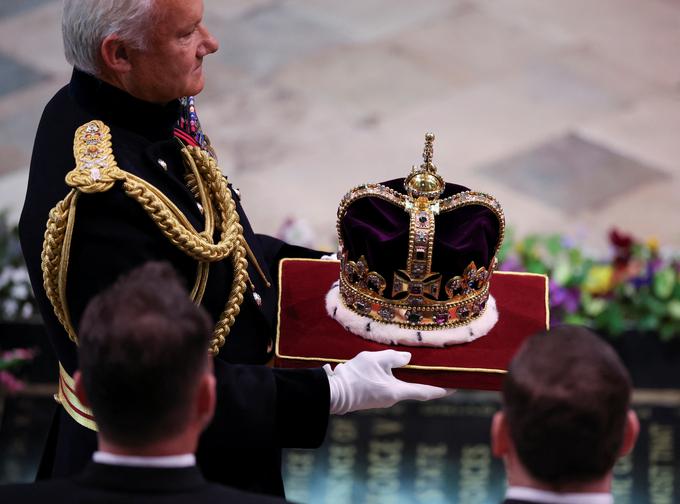 Krona svetega Edvarda | Foto: Reuters