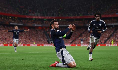 United s sanjskim polčasom, na pol poti v finale tudi Spurs