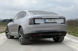 Marsikdo se je obrnil – nič čudnega: sodil bo med najbolj vpadljive limuzine