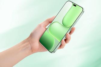 Ali vaš telefon zdrži šest let? Ta model obljublja prav to.