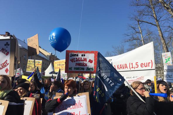 Stavkovni val zajahali tudi v Konfederaciji slovenskih sindikatov #video