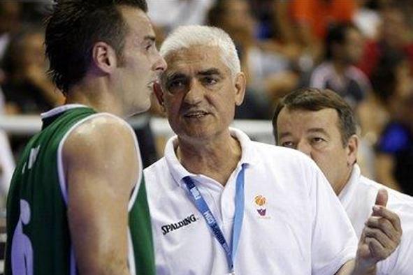 Hafnar pomagal pri zmagi proti Benettonu, Ćapin ne