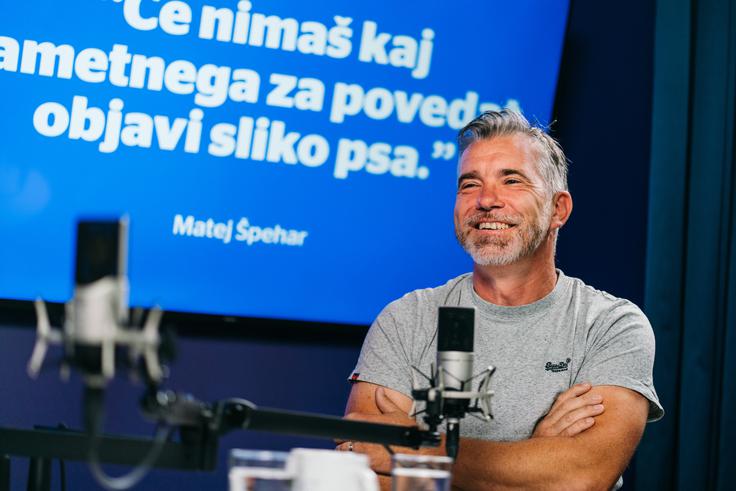 Matej sebe označi kot večnega bleferja – v najboljšem pomenu besede. | Foto: Jan Lukanović