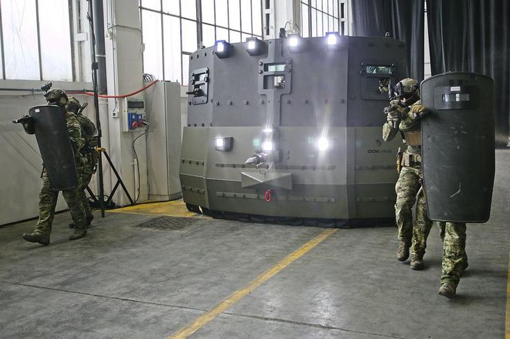 Uradna predstavitev stroja MV-3 Hystrix v Zagrebu aprila 2023 | Foto: DOK-ING