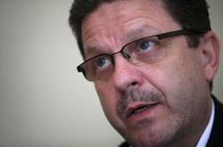 "Izvirni greh je pomanjkanje zdravnikov"