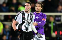 Napoli prevzel vodstvo, Vlahović žrtev rasističnibh žaljivk v Firencah