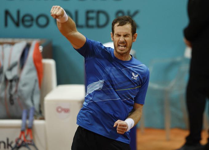 Andy Murray se po dolgih letih rehabilitacije vrača v staro formo. | Foto: Reuters
