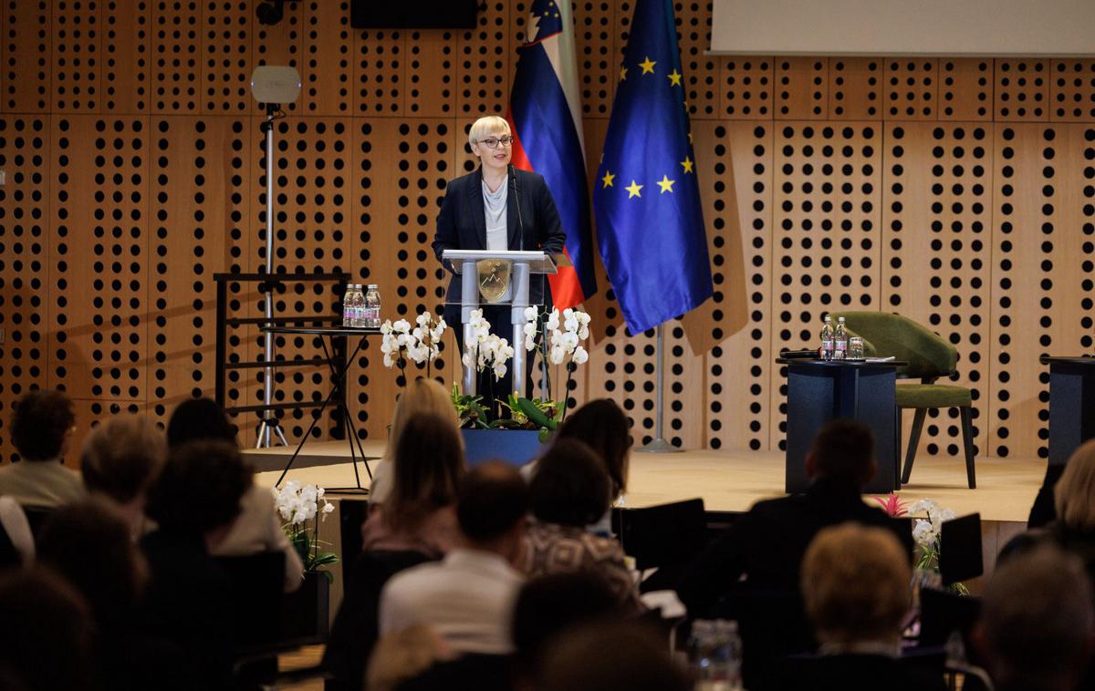 Nataša Pirc Musar | Gre za peti posvet v nizu forumov, ki jih predsednica Pirc Musar pripravlja s ciljem spodbujanja razprave o strateško pomembnih temah za prihodnost države. | Foto Nataša Pirc Musar/X