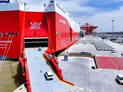 Ko geopolitika ustavi avtomobile: kitajski izvoz pod pritiskom iranskega konflikta