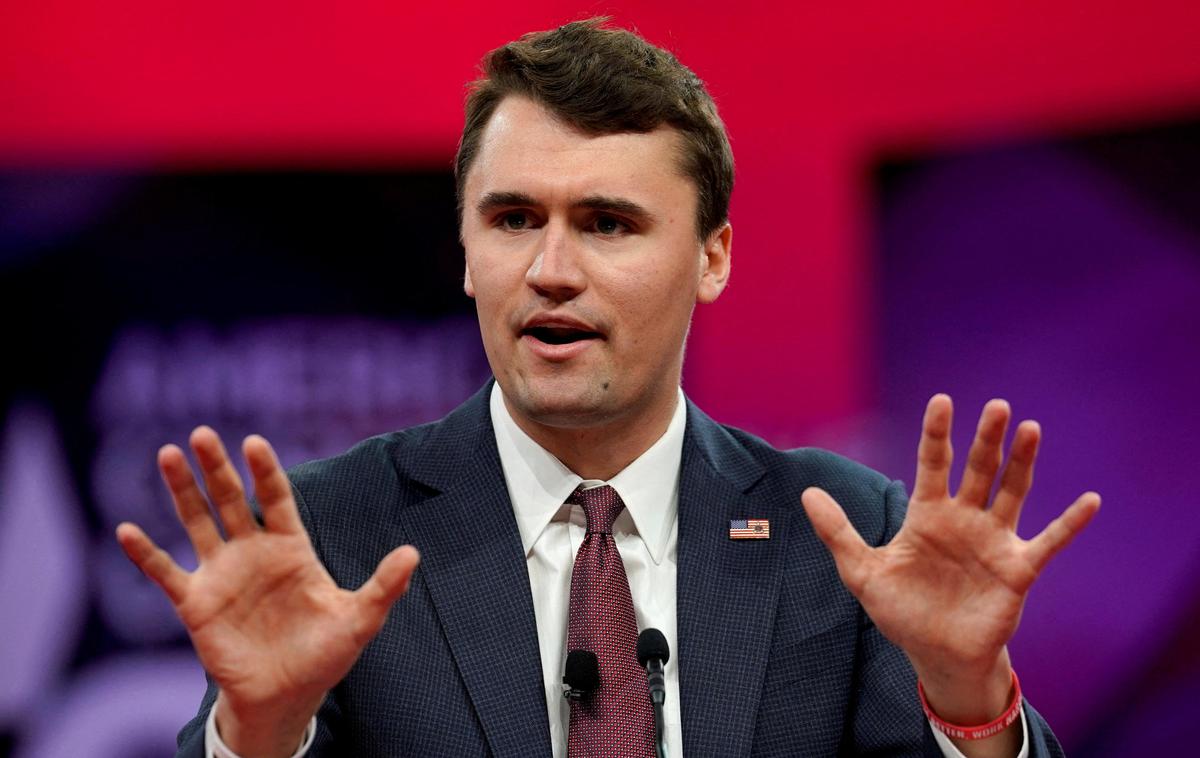Charlie Kirk | Umorjenega 31-letnega Charlieja Kirka, ki je bil bolj znan v ZDA kot po svetu, so republikanci po njegovi smrti razglasili za velikana sodobnega konservatizma.  | Foto Reuters