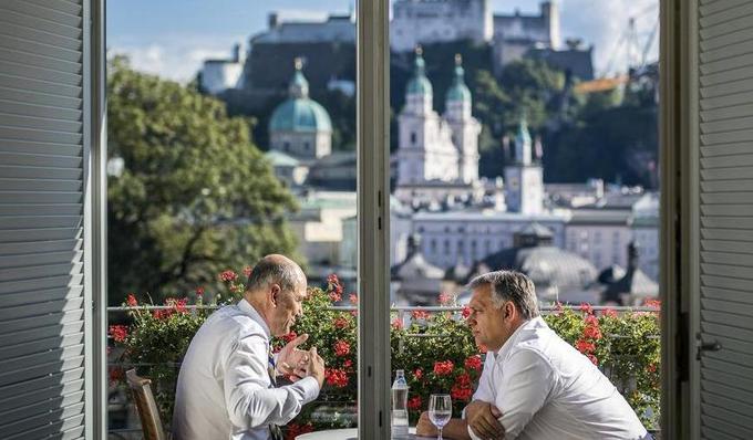 Predsednik SDS Janez Janša in madžarski premier Viktor Orban sta velika zaveznika tudi na evropski ravni. | Foto: Twitter - Voranc