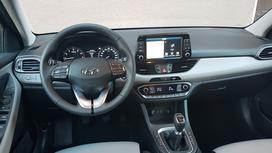 Hyundai i30 fastback