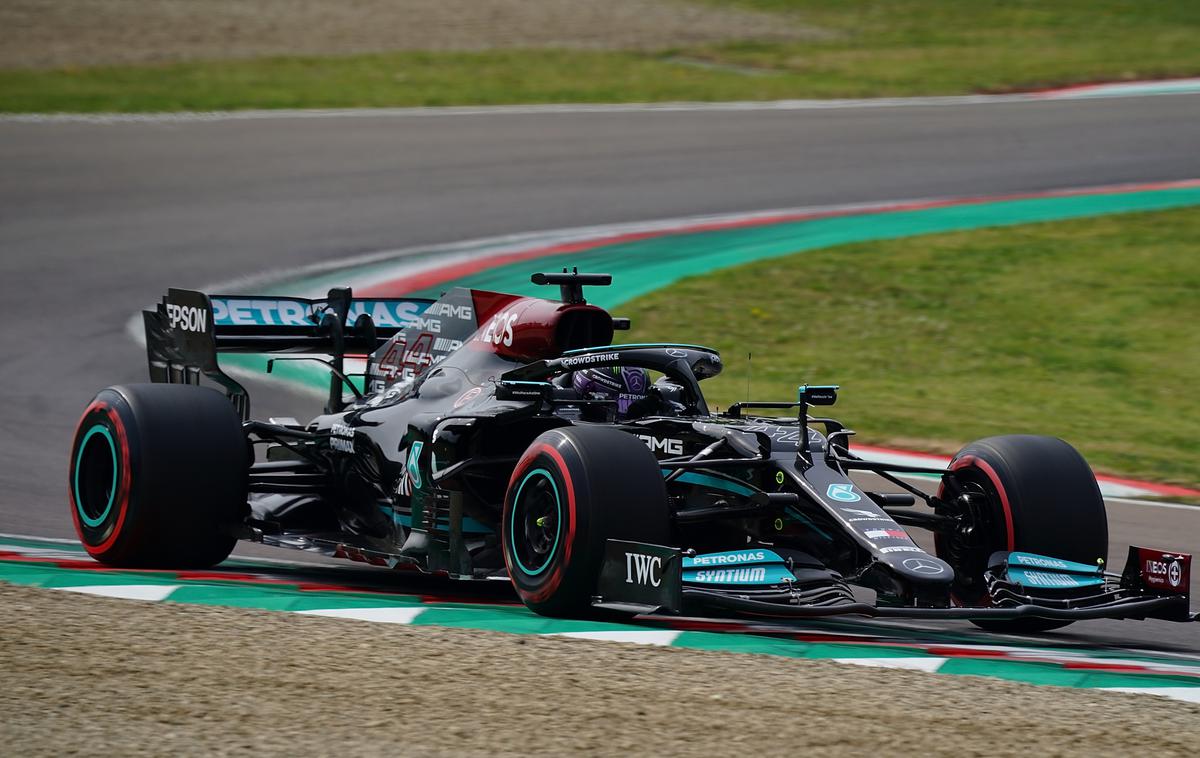 Lewis Hamilton | Lewsi Hamilton bo v nedeljo startal z najboljšega položaja. | Foto Guliverimage