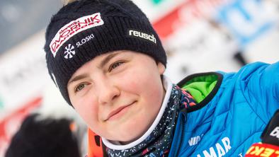 Napeto med ekipo Dvornikove in krovno zvezo
