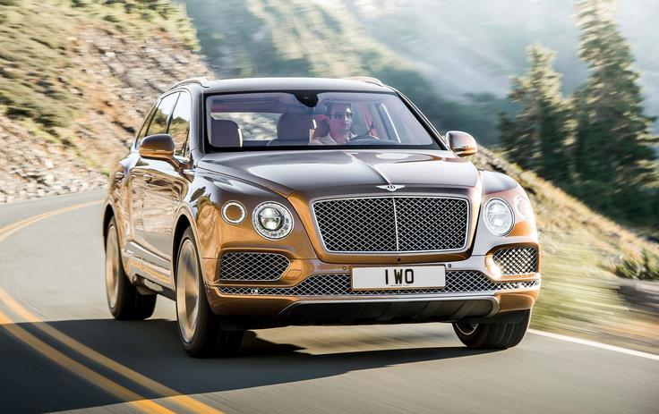 Med poškodovanimi avtomobili je bil tudi Bentleyjev prestižni športni terenec bentayga. | Foto: Bentley
